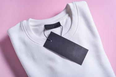 O que considerar antes de fechar com um fornecedor de etiquetas de roupas